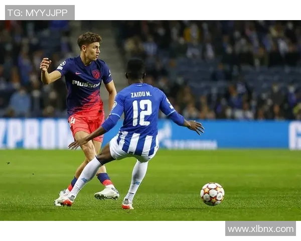 塞维利亚宣布与名帅蒙奇签约三年，冲击下赛季欧冠资格