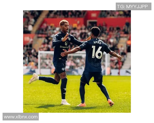 英超最新一轮比赛：曼联客场惨败，枪手逆袭成功保持不败记录